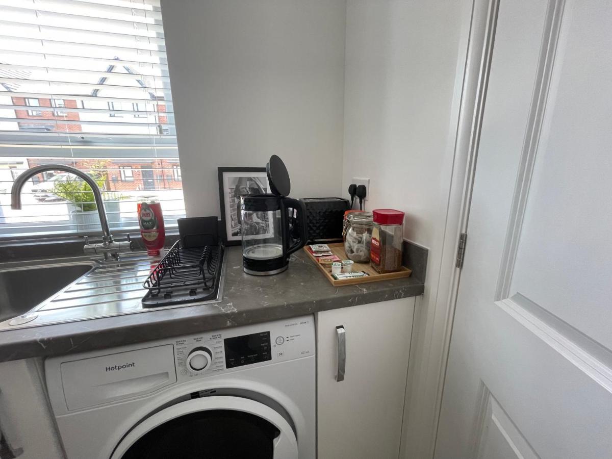 Waterfront - Entire 3 Bed